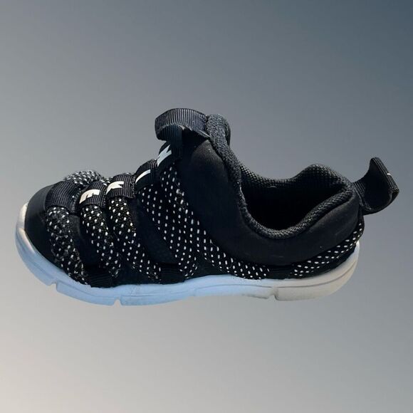 Baby Toddler Nike Novice Baby Shoes Black/White AQ9662 001 Size 8 C - Picture 3 of 6